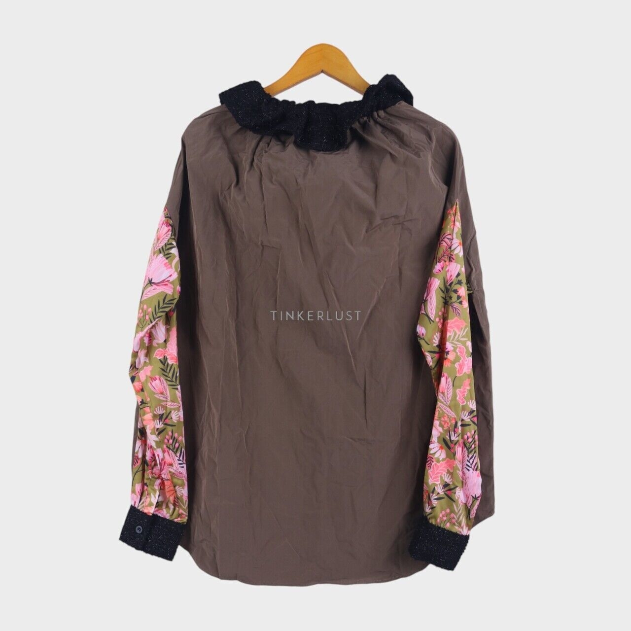 Tities Sapoetra Taupe Floral Shirt