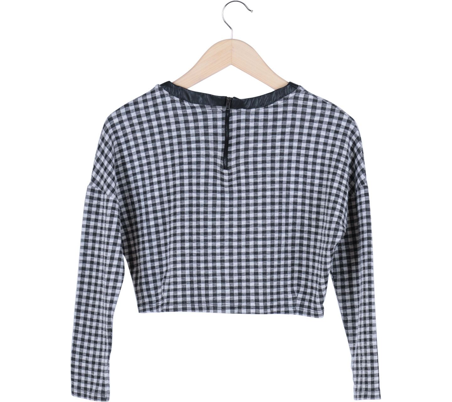 Pull & Bear Black And White Plaid Cropped Blouse