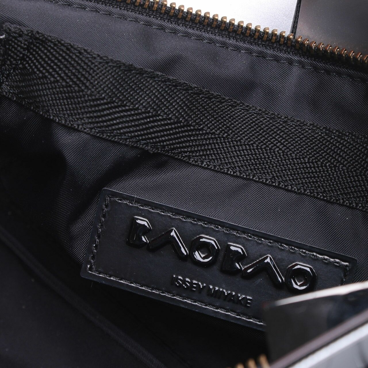 Bao-Bao-Issey-Miyake Silver Enamel Shoulder Bag