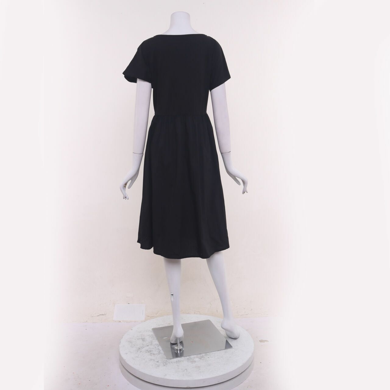 UNIQLO Black Midi Dress